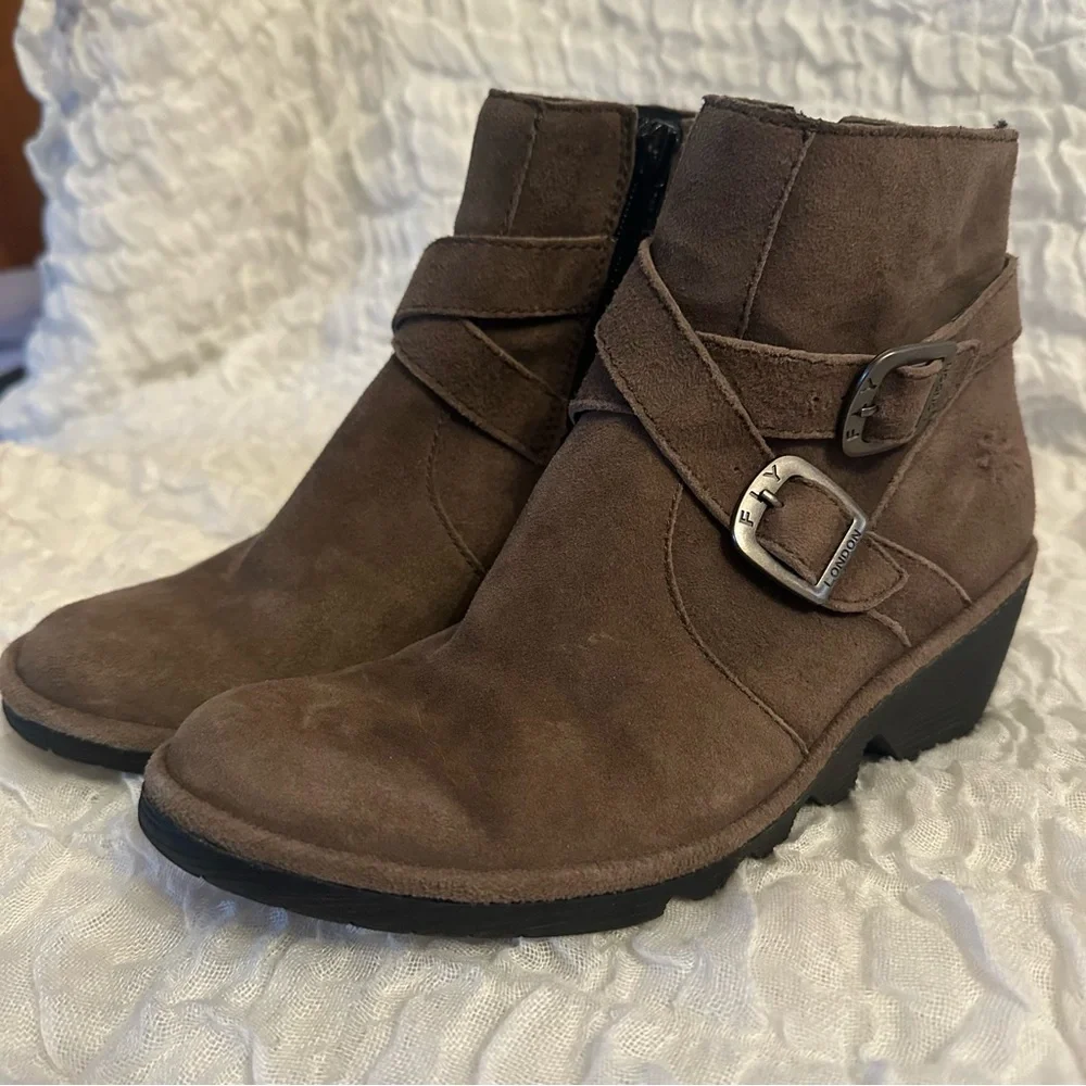 Brown Suede Wedge Ankle Boots Buckle Comfort Booties Size 6